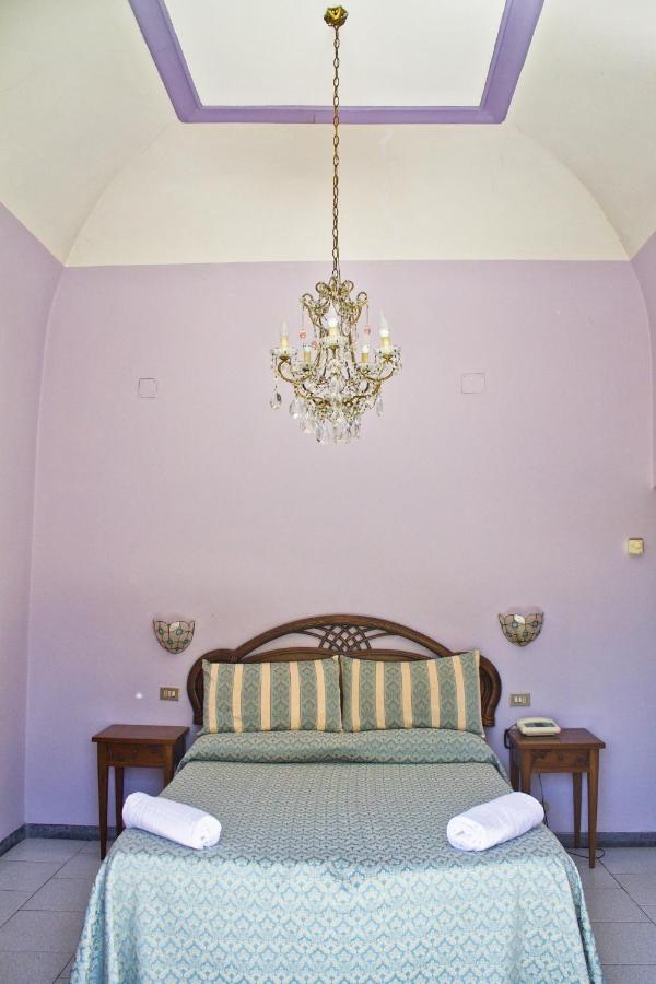 Hotel Poseidon Марина-ди-Пьетрасанта Экстерьер фото
